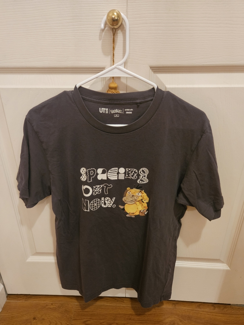 Pokémon x Uniqlo T-shirt (2022), NEW - Picture 5 of 10